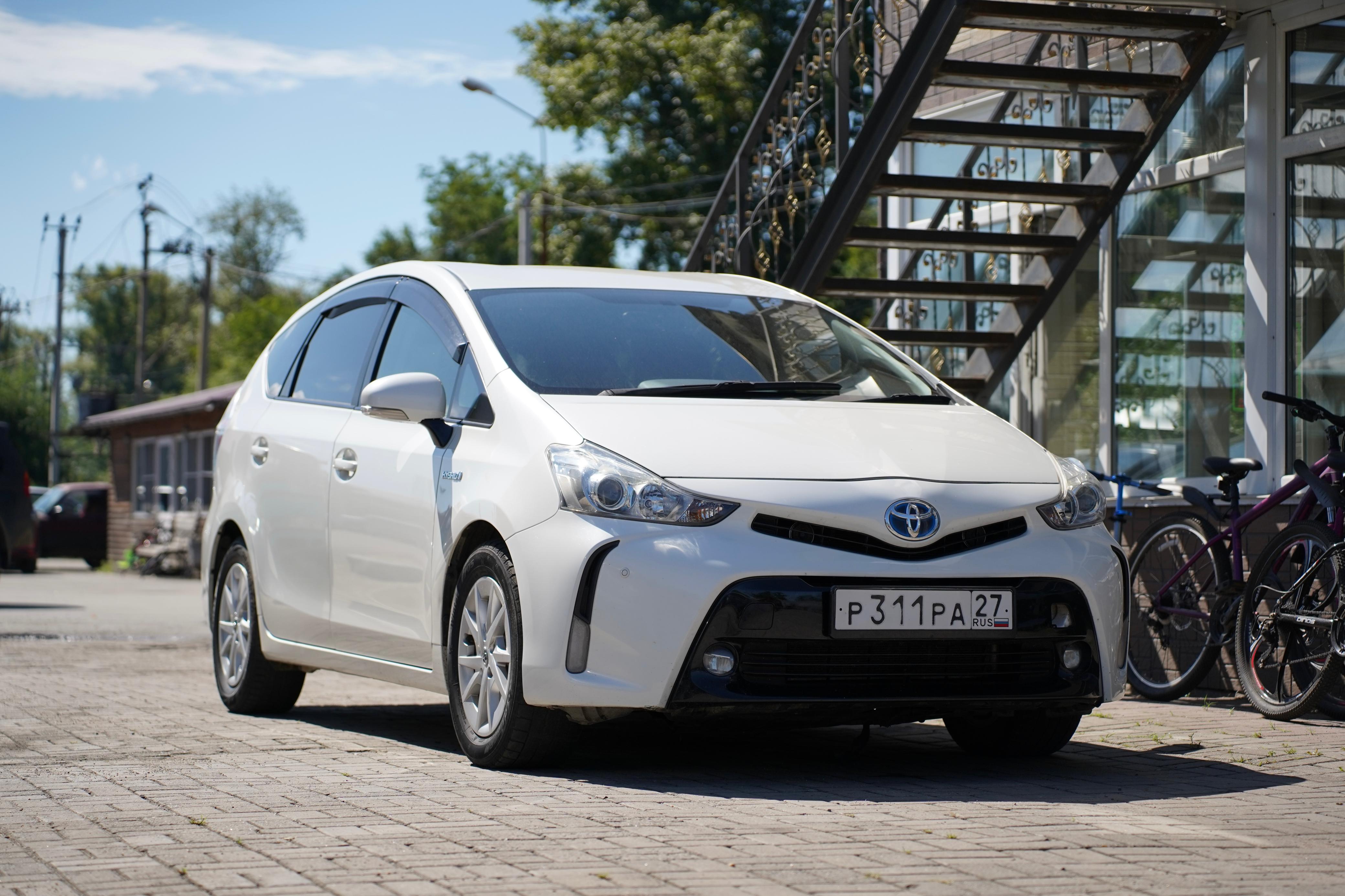 Toyota Prius A Hybrid