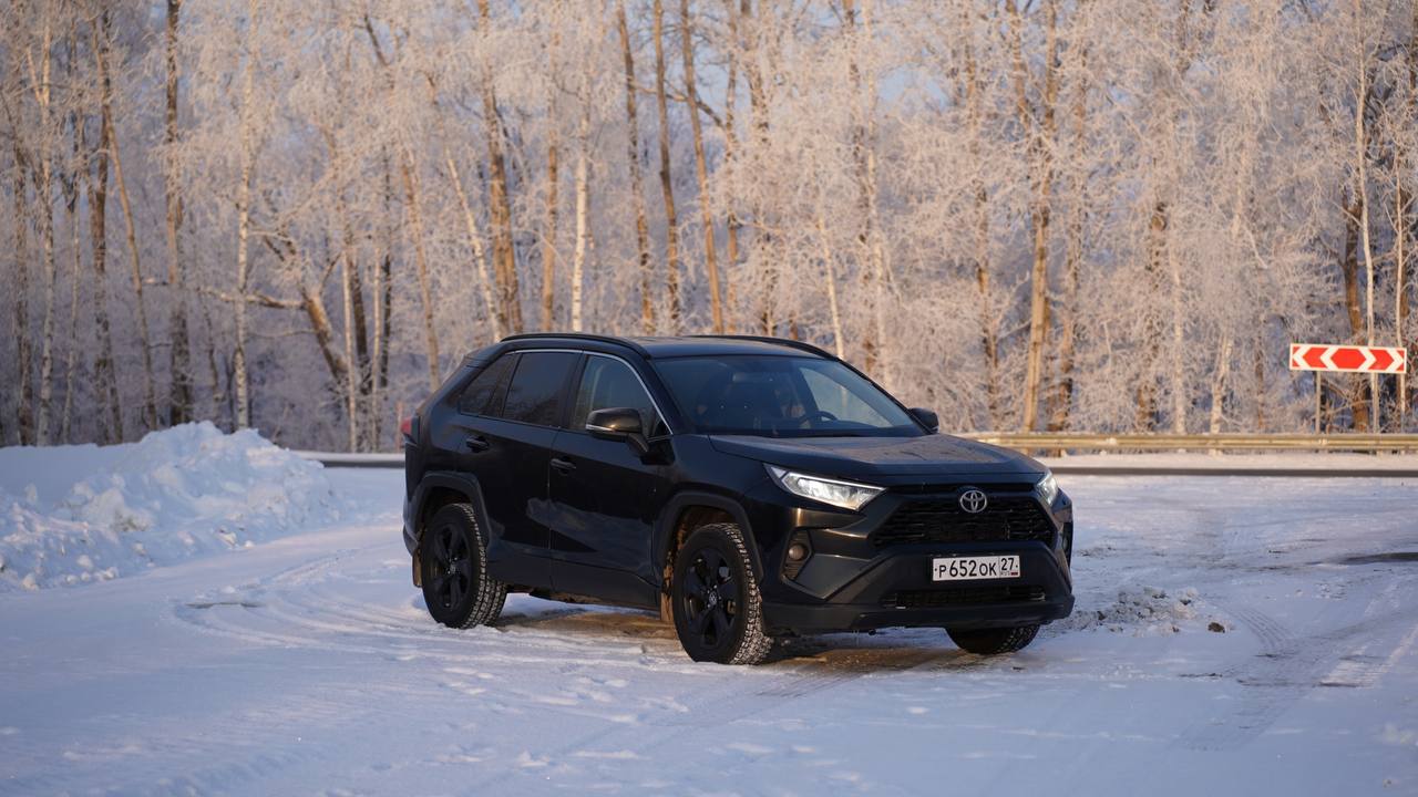 Toyota RAV4 .