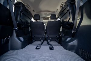 Toyota Noah Hybrid