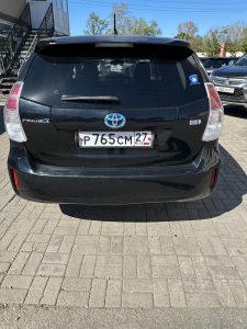 Toyota Prius Alpha 2015г.в.