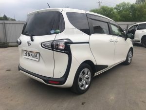 Toyota Sienta