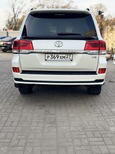 Toyota Land Cruiser 200