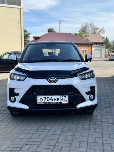 Toyota Raize White