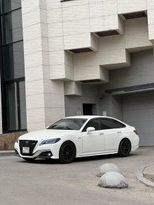 Toyota Crown Hybrid