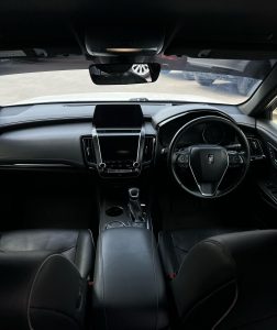 Toyota Crown Hybrid