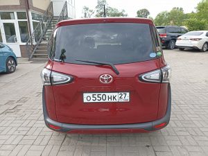 Toyota Sienta