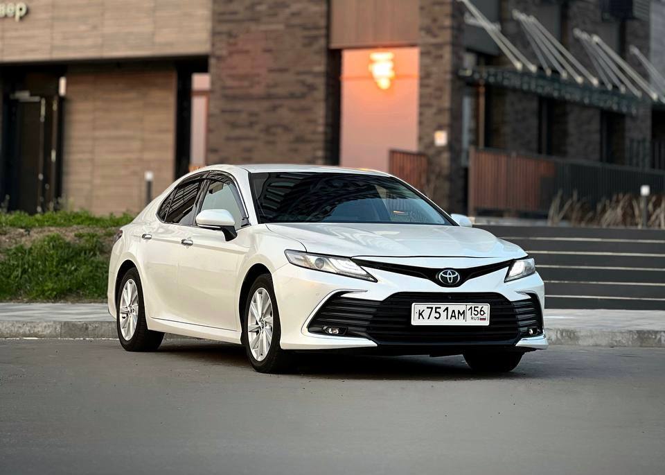 Toyota Camry Hybrid