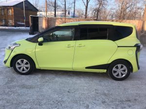 Toyota Sienta