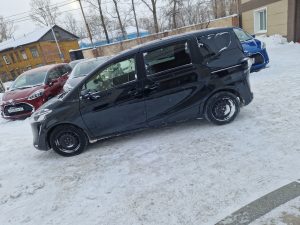 Toyota Sienta