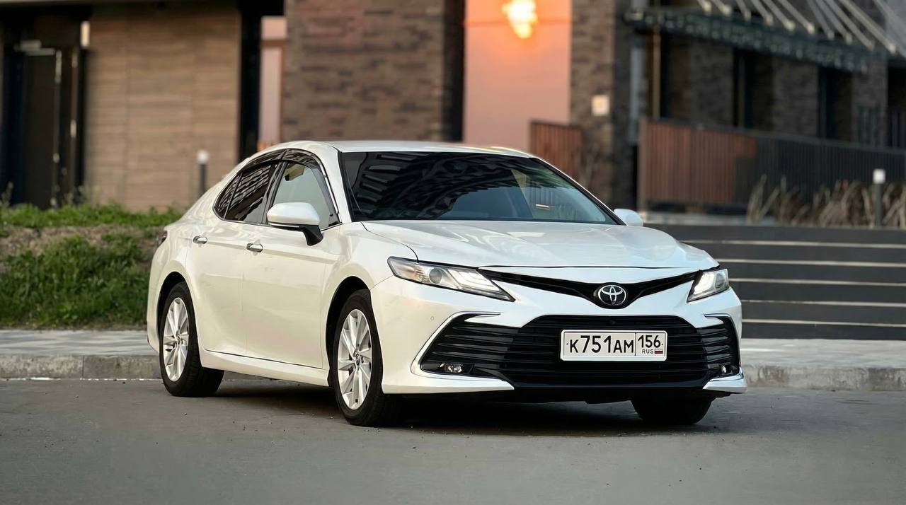 Toyota Camry Hybrid