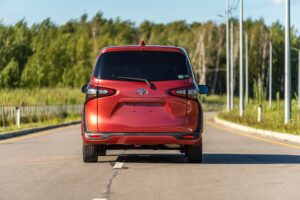 Toyota Sienta