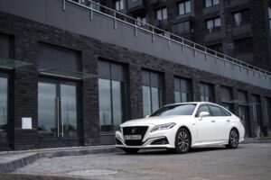 Toyota Crown Hybrid
