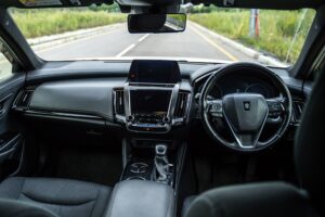 Toyota Crown Hybrid