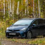 Toyota Prius Alpha Hybrid